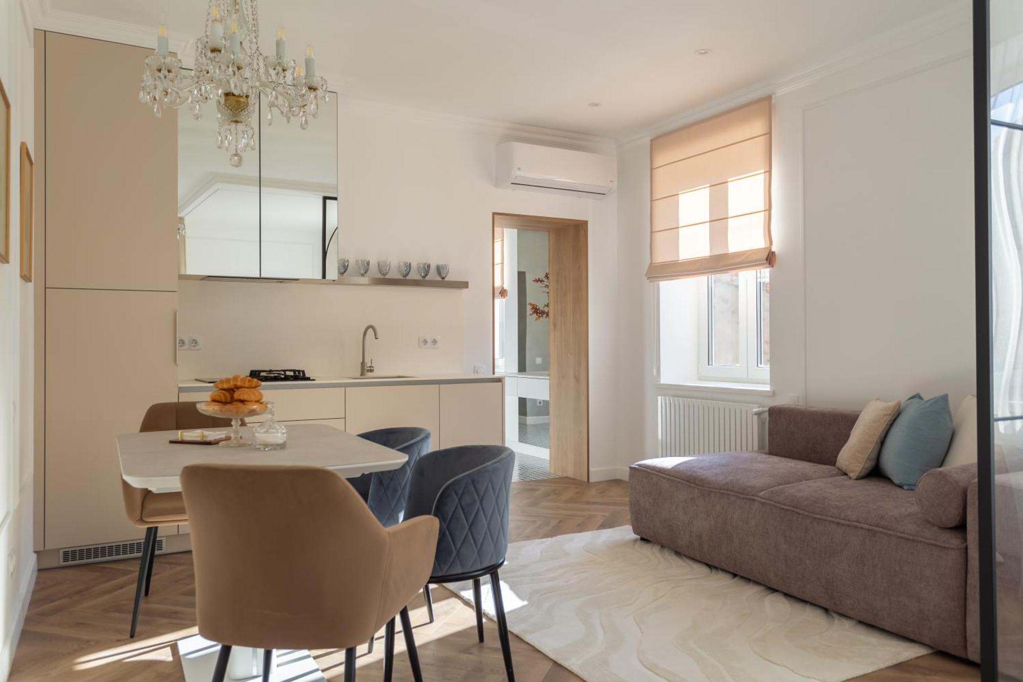 "M&D Apartmentslviv" Ultra Lux Rynok Square, 6Person Exterior foto