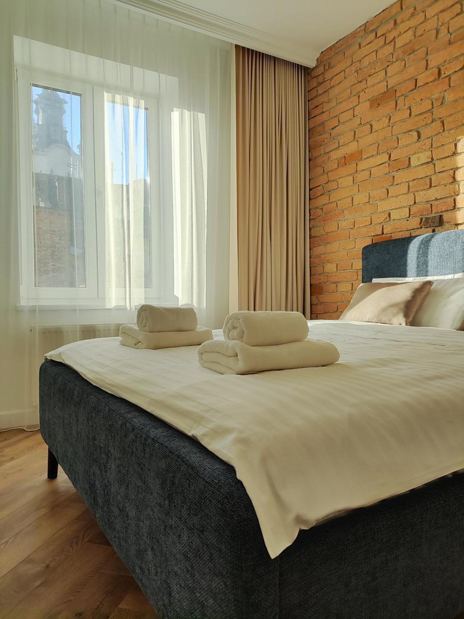 "M&D Apartmentslviv" Ultra Lux Rynok Square, 6Person Exterior foto
